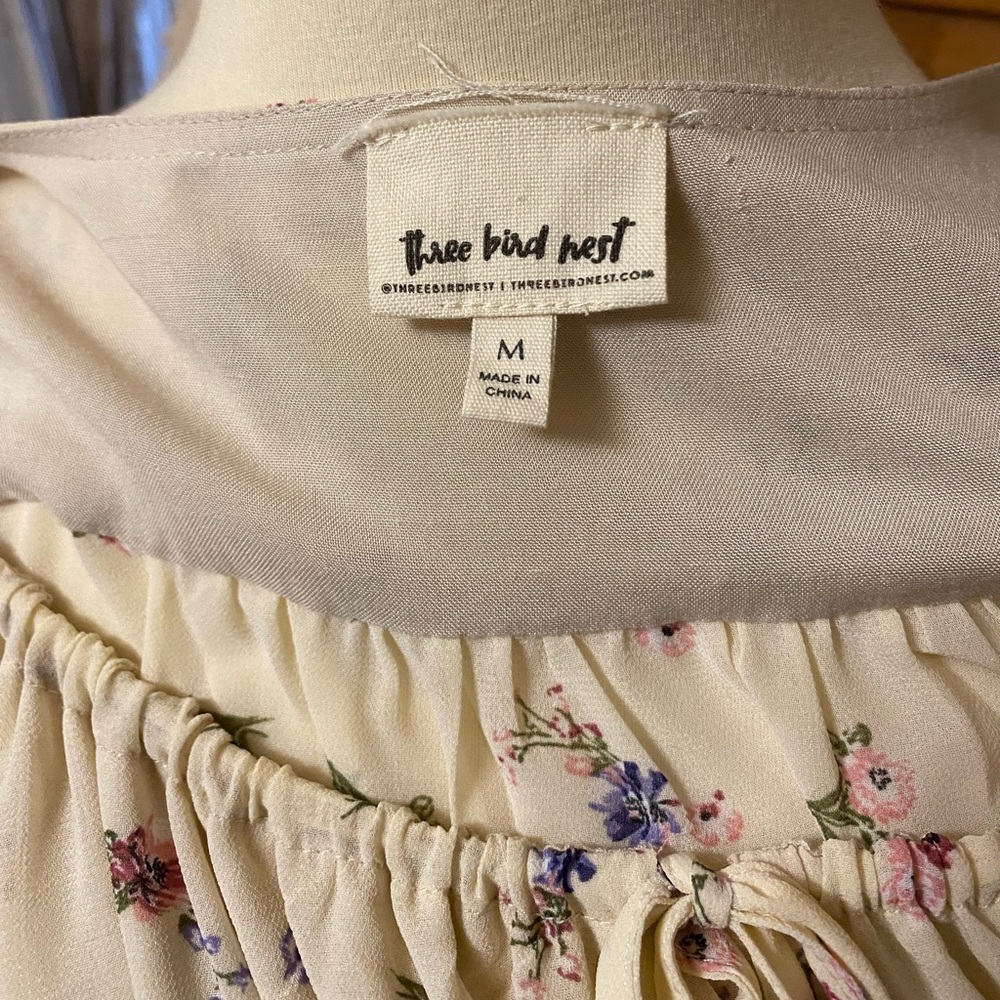 Three Bird Nest Floral Yellow Maxi Dress - Picture 3 of 5